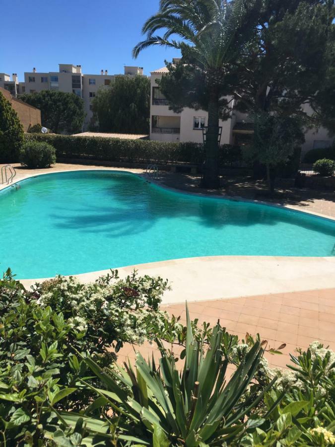 Les Hameaux De Provence - Piscine Et Place De Parking Privee - Acces Plage Et Sentier Du Littoral Бандоль Екстер'єр фото